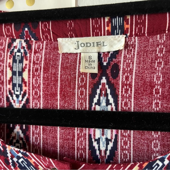 JODIFL Burgundy Boho Patterned Oversize V-Neck Tunic size Small - Picture 3 of 9